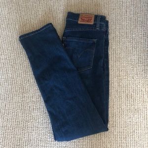 Levi’s 312 Shaping Slim